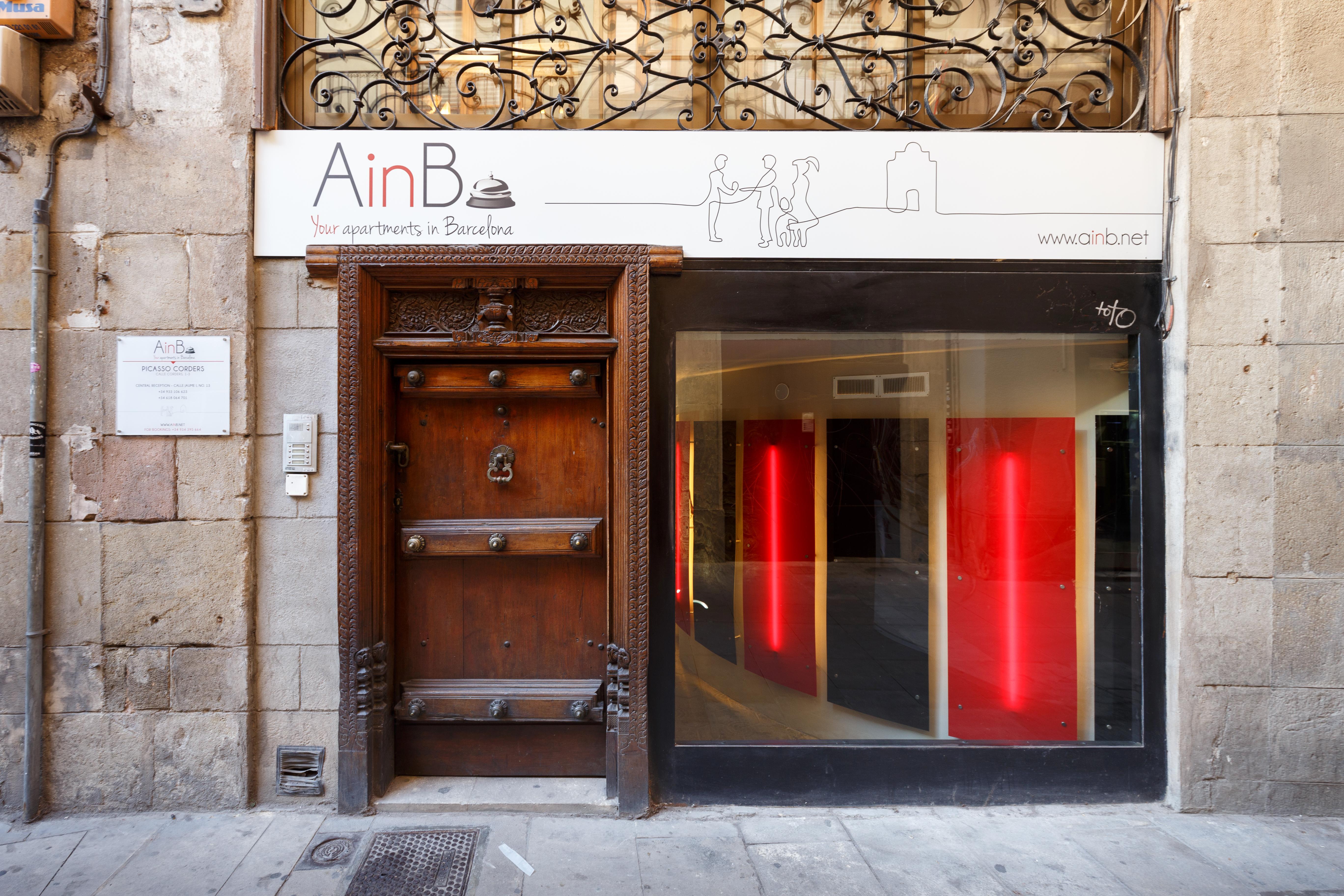 Ainb Picasso-Corders Apartments Barcelona Luaran gambar